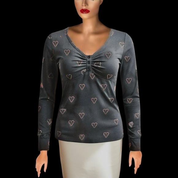 TORRID Candy Canes Thermal V-Neck Long Sleeve Cinched‎ Henley NWT Size 2X - Picture 13 of 13